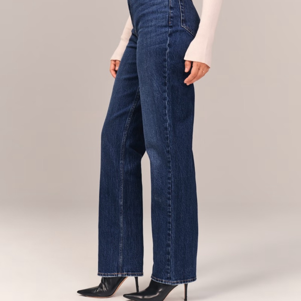 Abercrombie Curve Love 90’S Jeans